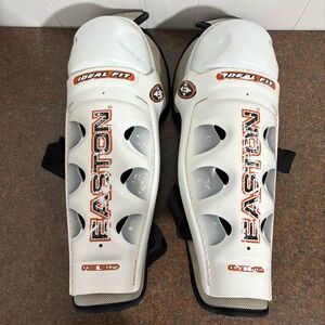 Easton Synergy 300 SR. 15” 38cm Hockey Shin Pads Ideal Fit Calf Wrap Pre Owned